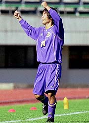 本多1999年全日本大学サッカー選手権