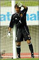 �؍���E����